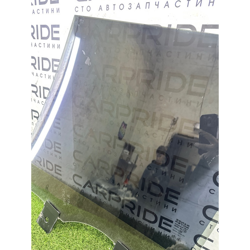 Стекло (кузов и элементы) LAND ROVER Range Rover L405 2016 5.0 LR052675