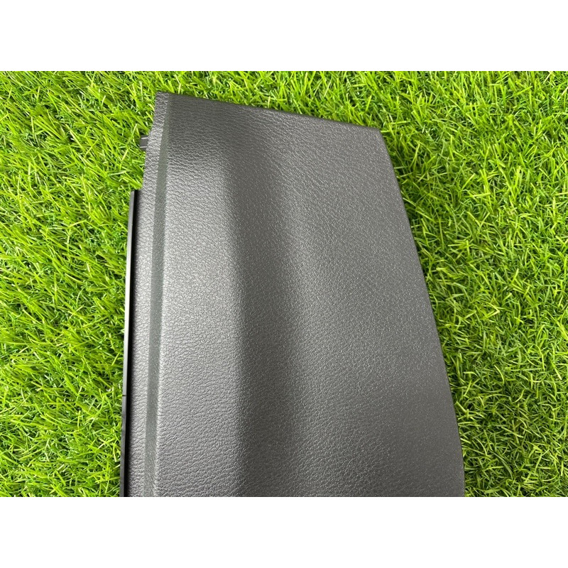 Накладка торпеды боковая (салон) Nissan Rogue T33 2023 1.5 KR15DDT 684996RR0A