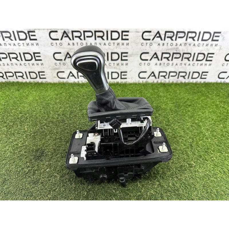 Селектор АКПП (трансмиссия) AUDI A4 B8 2014 2.0 TFSI 8K1713105Q