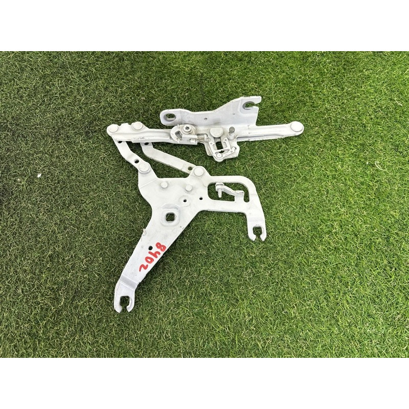 Петля капота (кузов и элементы) BMW X5 F15 2015 4.4 41007381781