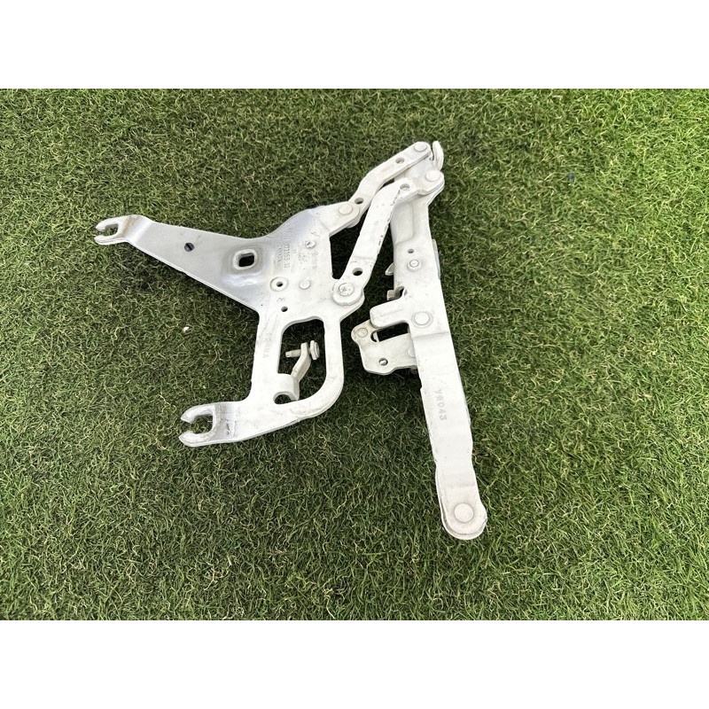 Петля капота (кузов и элементы) BMW X5 F15 2015 4.4 41007381782