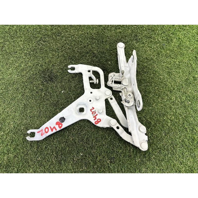 Петля капота (кузов и элементы) BMW X5 F15 2015 4.4 41007381782