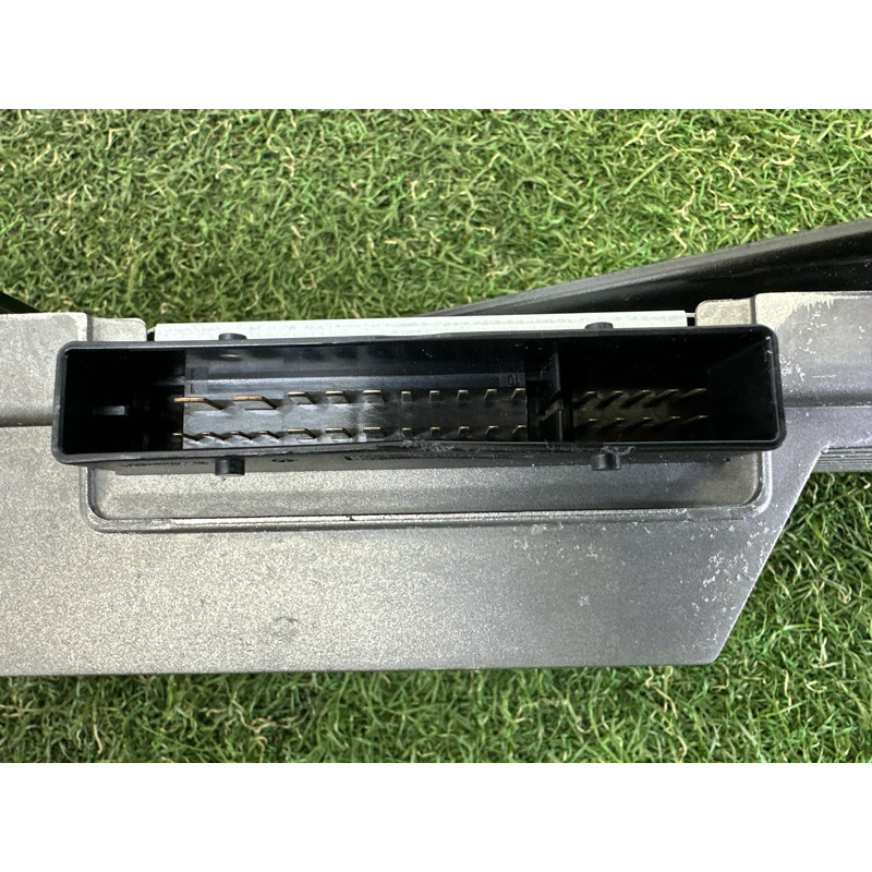 Усилитель звука (электрика) AUDI A4 B8 2014 2.0 TFSI 8R1035223A