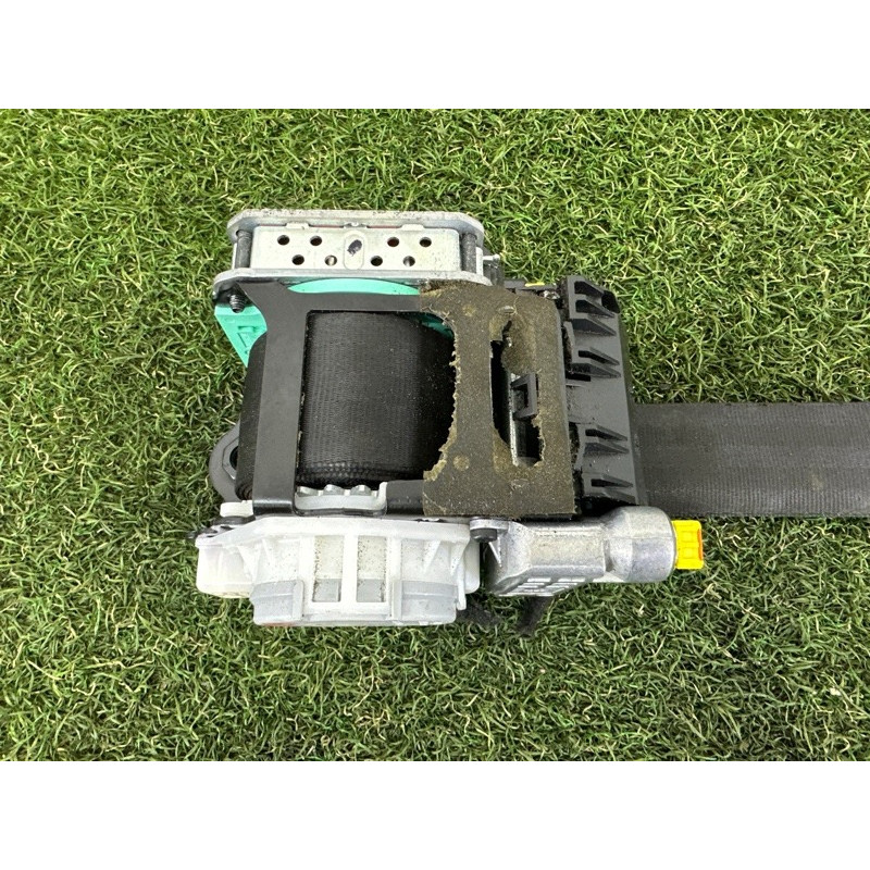 Ремень безопасности (airbag / безопасность) AUDI A4 B8 2014 2.0 TFSI 8K1857705AKV04