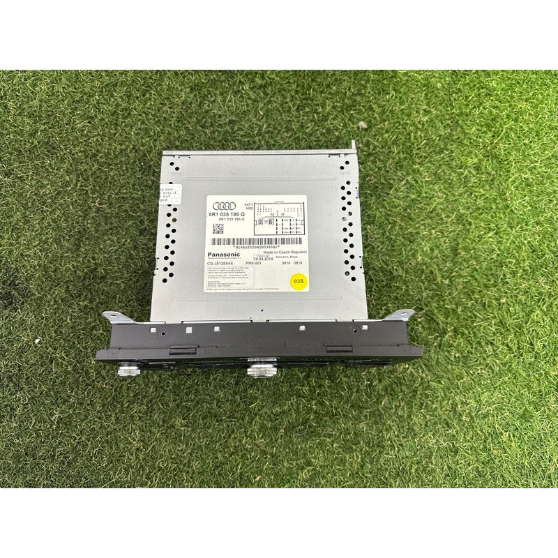 Магнитофон (электрика) AUDI A4 B8 2014 2.0 TFSI 8R1035186Q