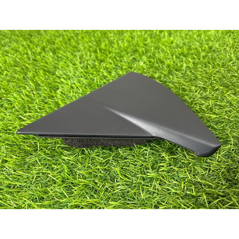 Молдинг двери (уголок) внешний (наружные элементы кузова) Nissan Rogue T33 2023 1.5 KR15DDT 802916RR1A