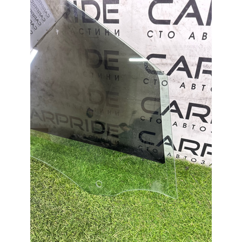 Стекло (кузов и элементы) LAND ROVER Range Rover Evoque L538 2016 2.0 LR044525