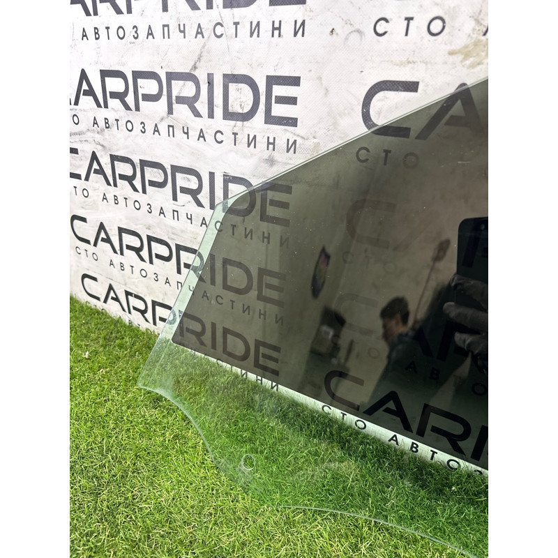 Стекло (кузов и элементы) LAND ROVER Range Rover Evoque L538 2016 2.0 LR044525