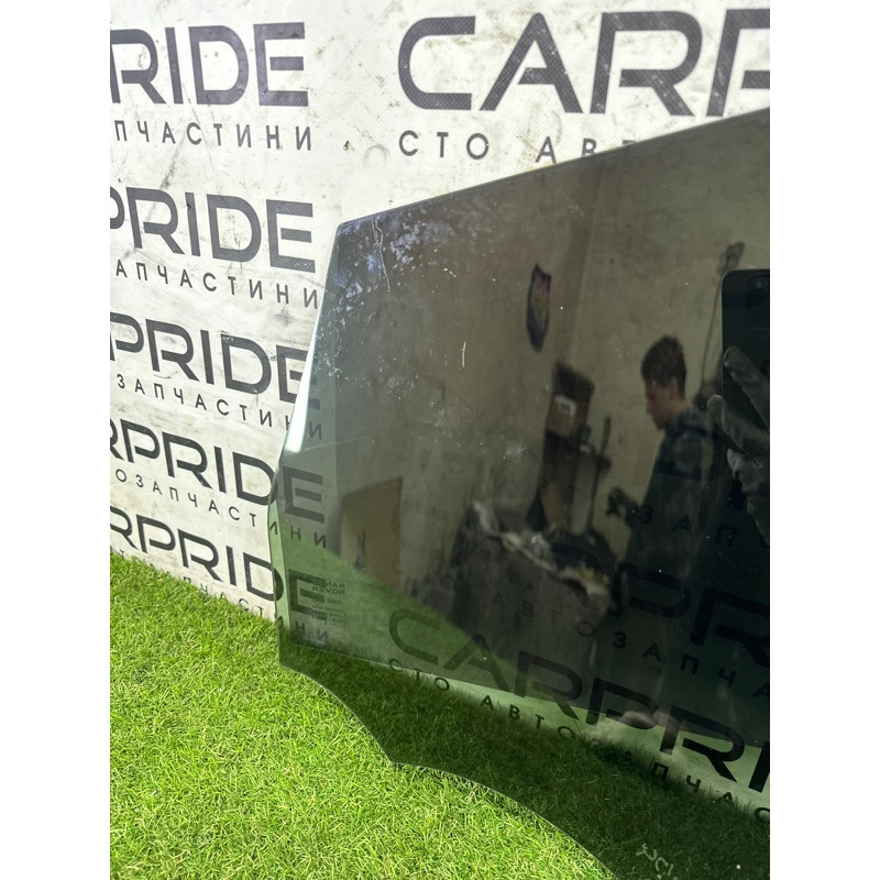 Стекло (кузов и элементы) LAND ROVER Range Rover Evoque L538 2016 2.0 LR026715