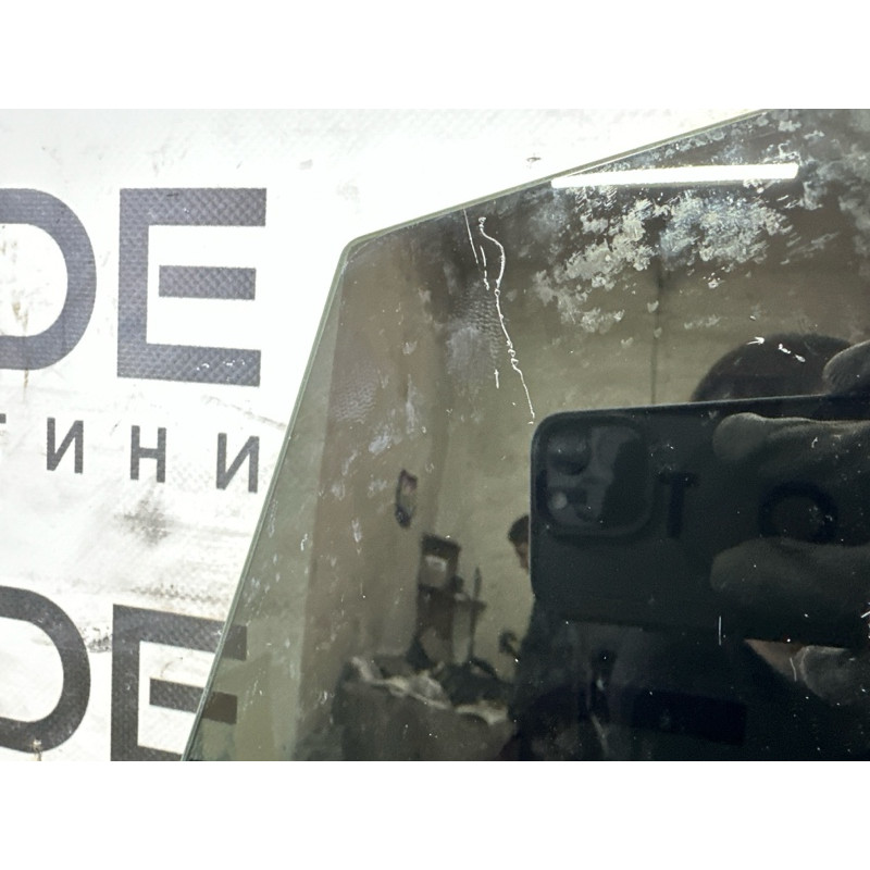 Стекло (кузов и элементы) LAND ROVER Range Rover Evoque L538 2016 2.0 LR026715