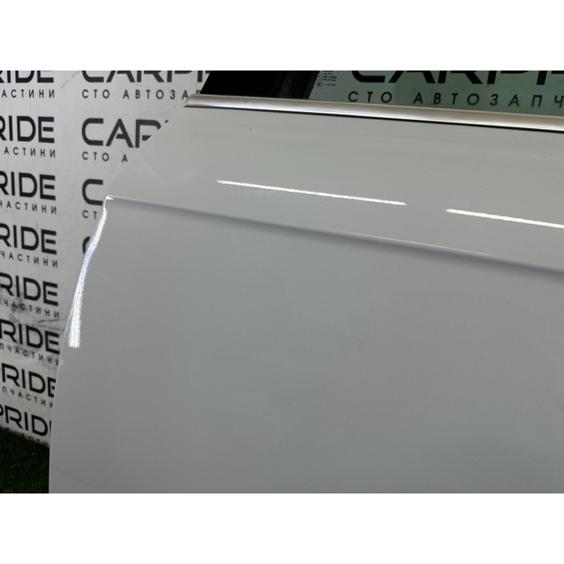 Дверь (наружные элементы кузова) AUDI A4 B8 2013 2.0 TFSI 8K9833051D