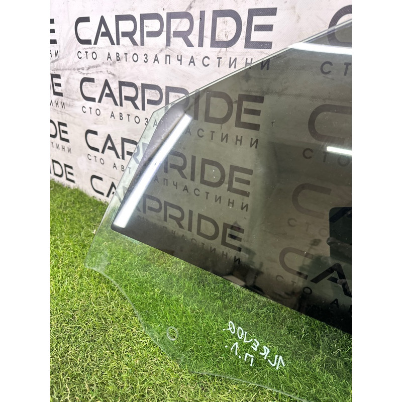 Стекло (кузов и элементы) LAND ROVER Range Rover Evoque L538 2016 2.0 LR044526