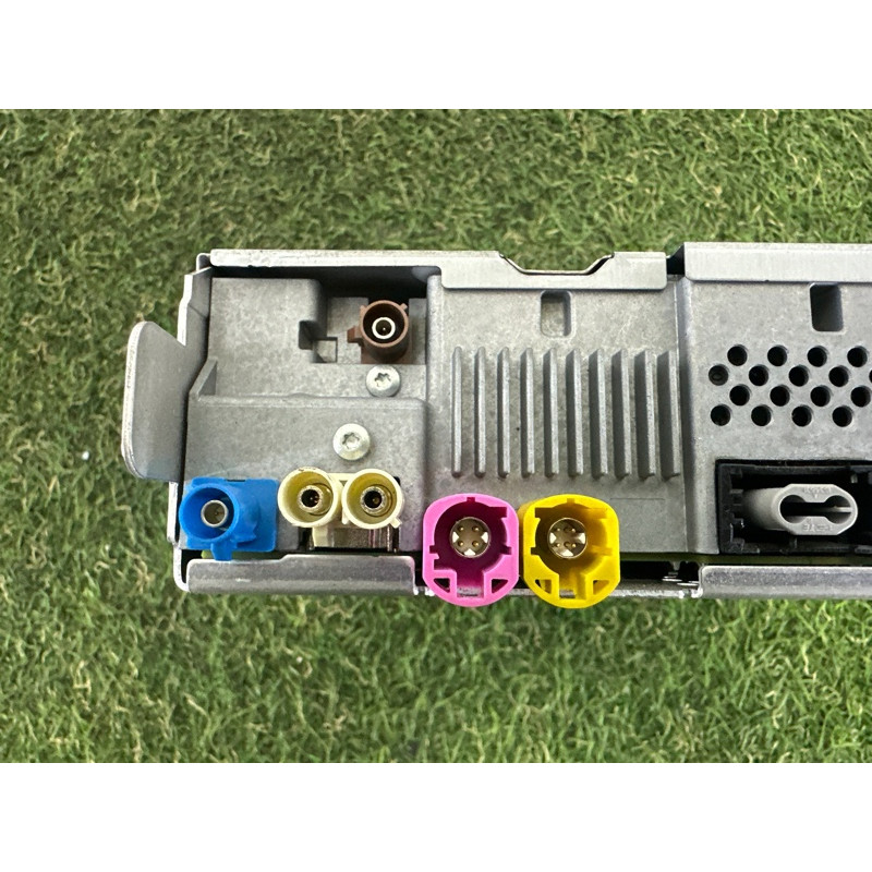 Блок управления мультимедиа (электрика / блоки управления) AUDI A4 B9 2017 2.0 TFSI 8W0035654F