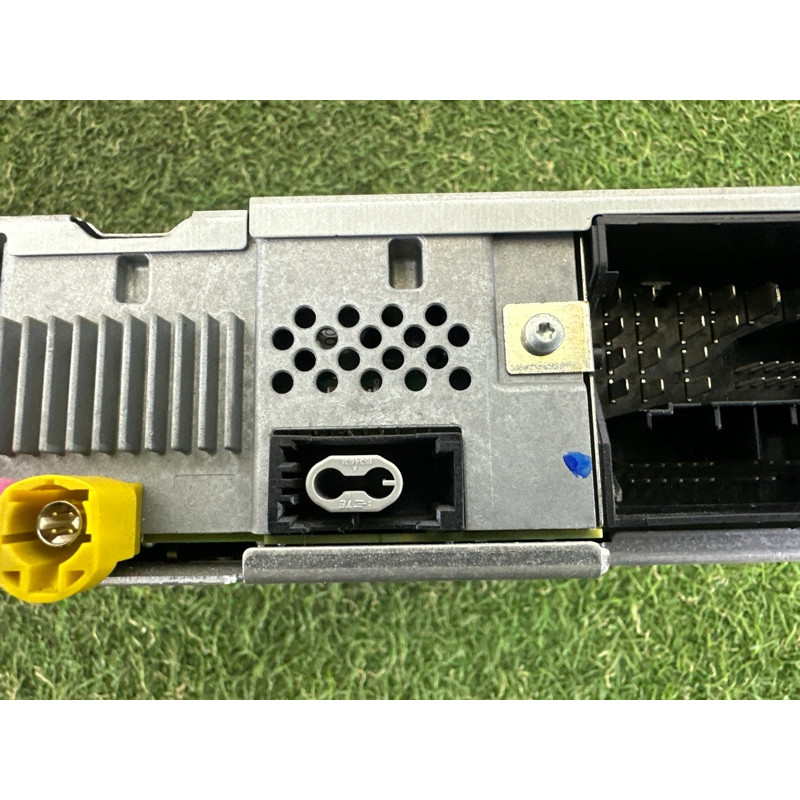 Блок управления мультимедиа (электрика / блоки управления) AUDI A4 B9 2017 2.0 TFSI 8W0035654F