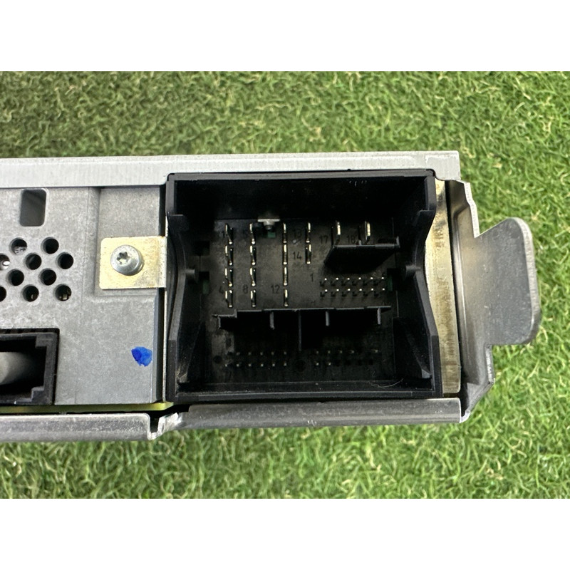 Блок управления мультимедиа (электрика / блоки управления) AUDI A4 B9 2017 2.0 TFSI 8W0035654F