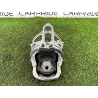 Подушка двигуна