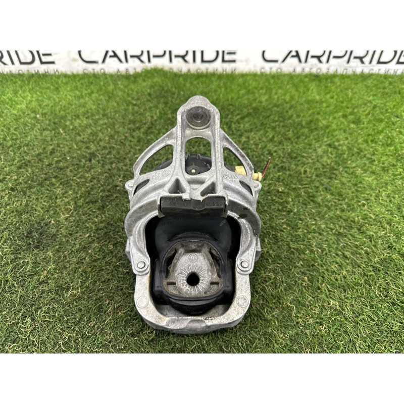 Подушка двигателя (двигатель и элементы) AUDI A4 B9 2017 2.0 TFSI 4M0199372FC