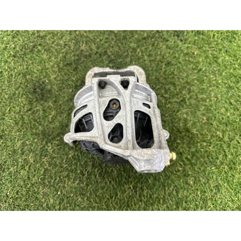 Подушка двигателя (двигатель и элементы) AUDI A4 B9 2017 2.0 TFSI 4M0199371FC