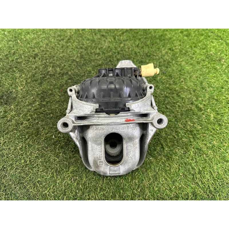 Подушка двигателя (двигатель и элементы) AUDI A4 B9 2017 2.0 TFSI 4M0199371FC