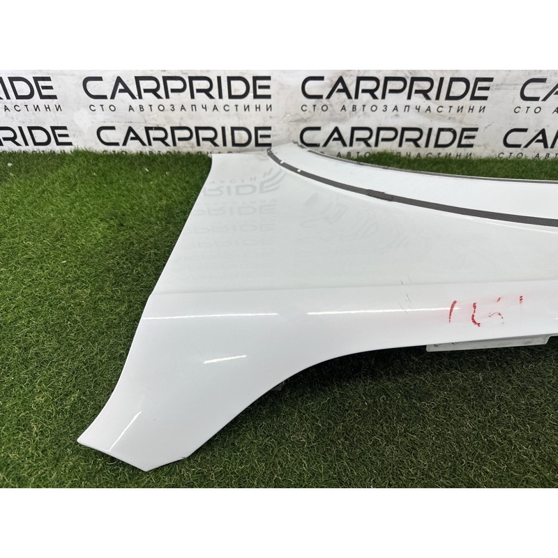 Крыло (наружные элементы кузова) AUDI A4 B8 2013 2.0 TFSI 8K9821105H