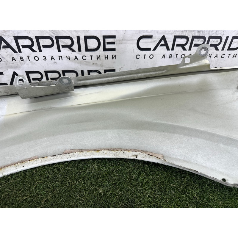 Крыло (наружные элементы кузова) AUDI A4 B8 2013 2.0 TFSI 8K9821105H