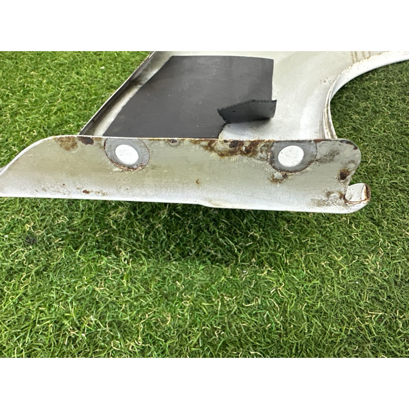 Крыло (наружные элементы кузова) AUDI A4 B8 2013 2.0 TFSI 8K9821105H