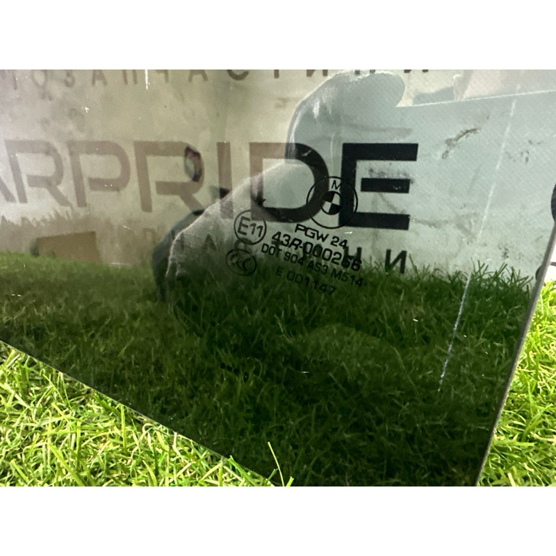 Стекло (кузов и элементы) BMW X5 F15 2015 4.4 51357470630