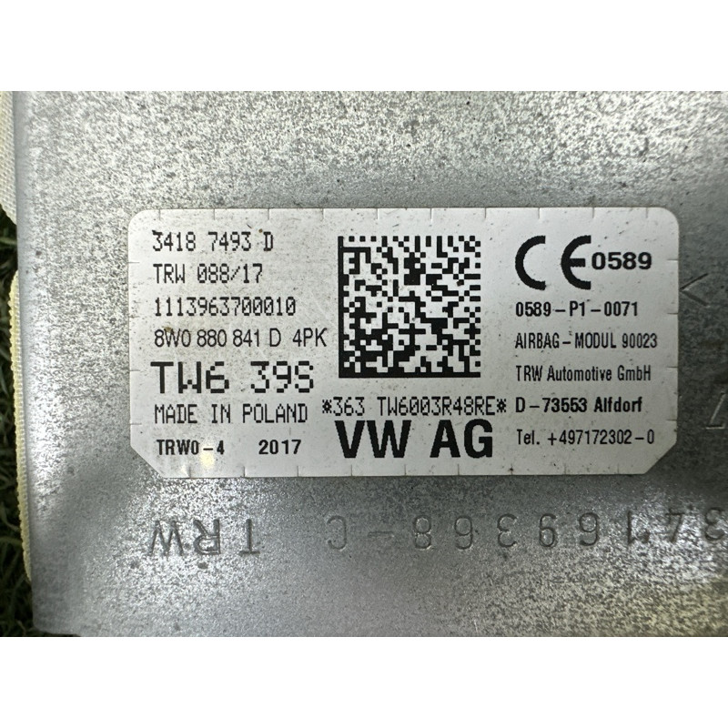 Airbag коленей (airbag / безопасность) AUDI A4 B9 2017 2.0 TFSI 8W0880841D