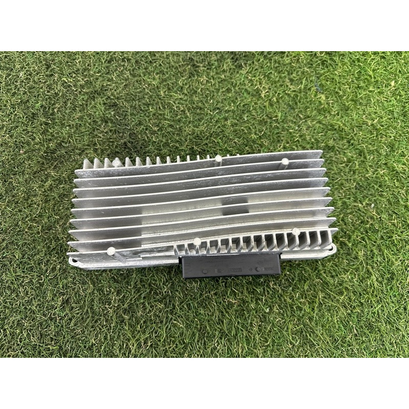 Усилитель звука (электрика) AUDI A4 B8 2013 2.0 TFSI 8R0035223G