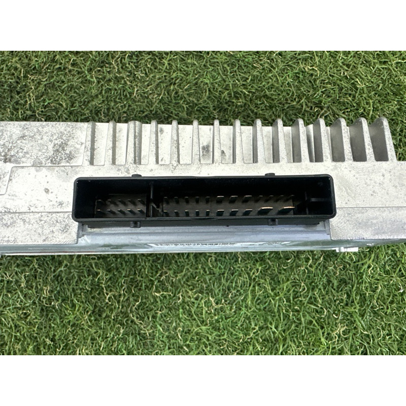 Усилитель звука (электрика) AUDI A4 B8 2013 2.0 TFSI 8R0035223G