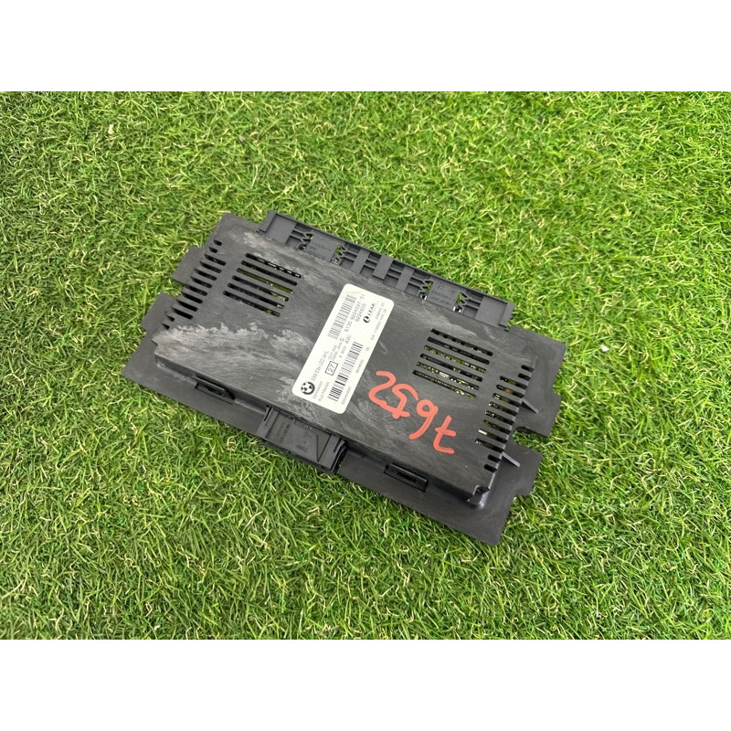 Блок FRM (электрика / блоки управления) BMW 3-series E90 2010 3.0 N54 61356827064