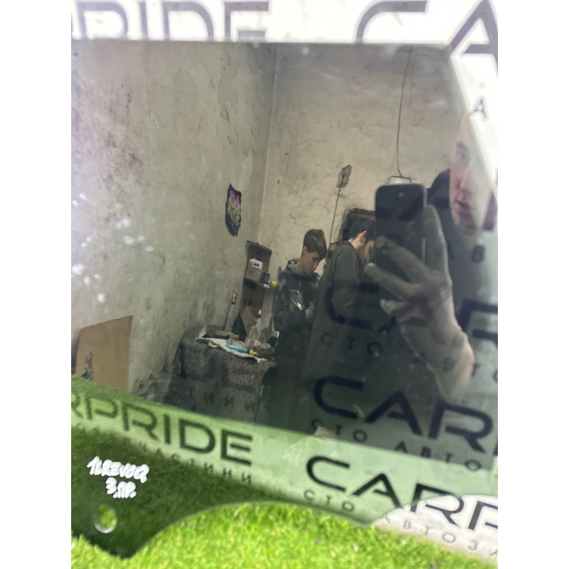 Стекло (кузов и элементы) LAND ROVER Range Rover Evoque L538 2016 2.0 LR026714