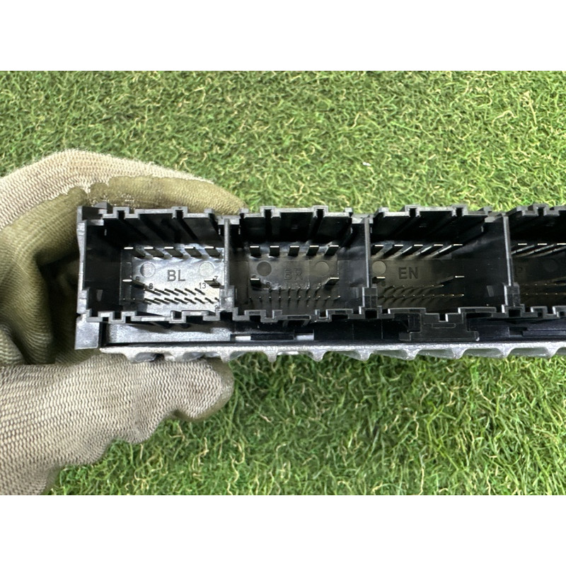 Блок управления подвеской (электрика / блоки управления) LAND ROVER Range Rover L405 2016 5.0 LR061886