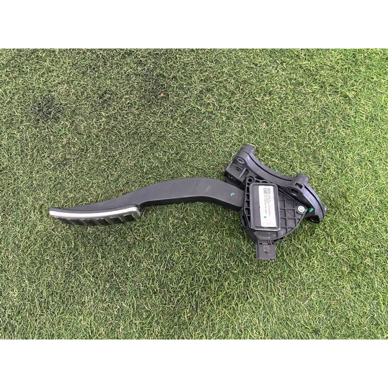 Педаль газа (электрика двигателя) LAND ROVER Range Rover L405 2016 5.0 LR072171