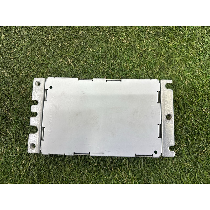 Блок радиоприемника (электрика / блоки управления) LAND ROVER Range Rover Evoque L538 2016 2.0 LR085469