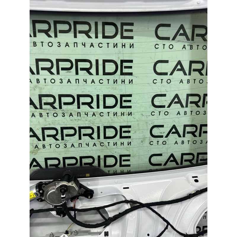 Стекло крышки багажника (стекла и зеркала) AUDI A4 B8 2013 2.0 TFSI 8K9845501NVB