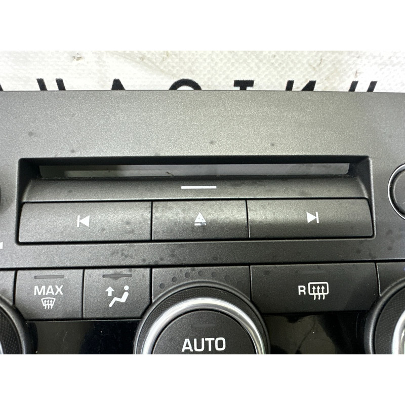 Блок управления климат-контролем (электрика / блоки управления) LAND ROVER Range Rover Evoque L538 2016 2.0 LR075766