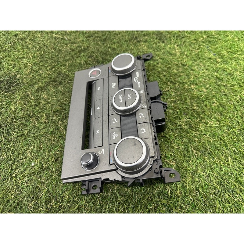 Блок управления климат-контролем (электрика / блоки управления) LAND ROVER Range Rover Evoque L538 2016 2.0 LR075766