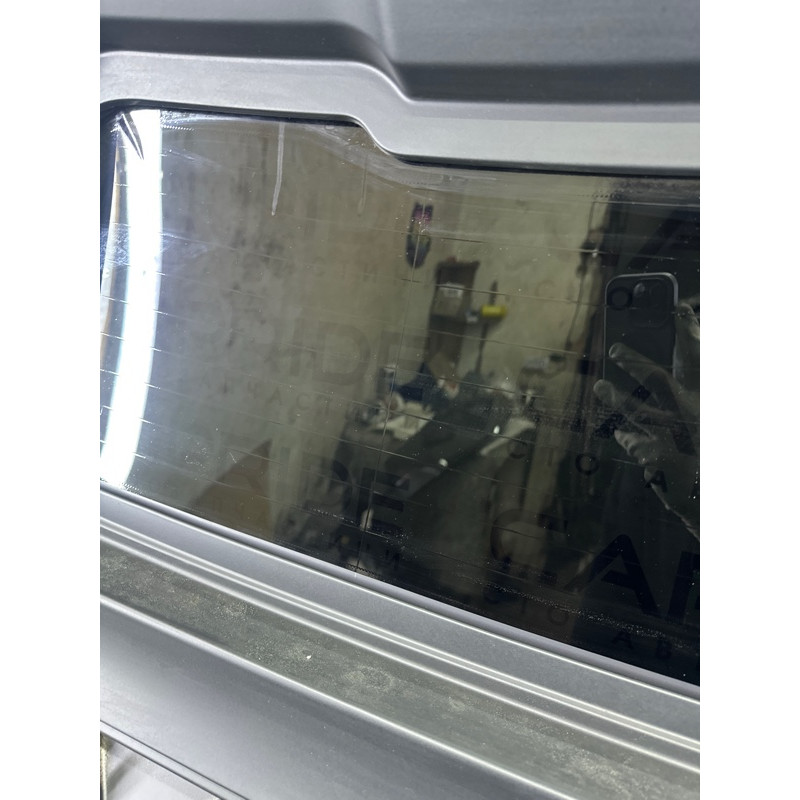 Стекло крышки багажника (стекла и зеркала) LAND ROVER Range Rover Evoque L538 2016 2.0 LR049348