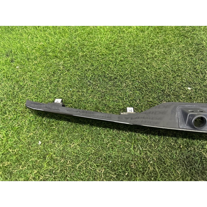 Накладка крышки багажника (кузов и элементы) LAND ROVER Range Rover Evoque L538 2016 2.0 LR078369