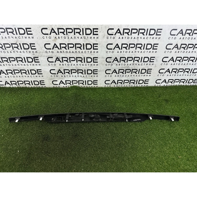 Накладка крышки багажника (кузов и элементы) LAND ROVER Range Rover Evoque L538 2016 2.0 LR078369