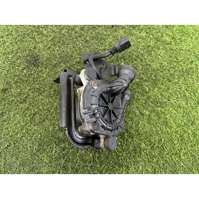 Насос вторичного воздуха (выпускная система) AUDI Q7 4L 2011 3.0 TFSi 4L0959231