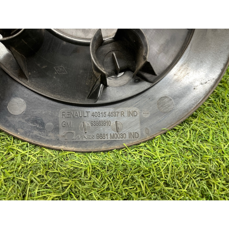 Колпак колесный (аксессуары) Opel Vivaro 1 2007 1.9 D 93863910