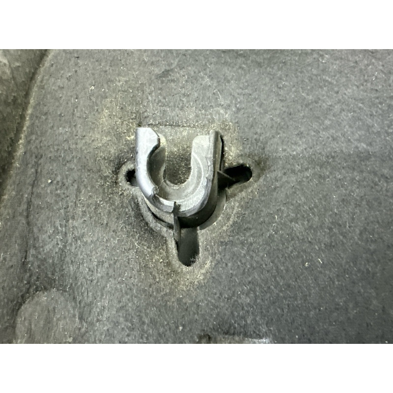 Декоративная крышка двигателя (двигатель и элементы) AUDI A4 B8 2013 2.0 TFSI 06J103925AG