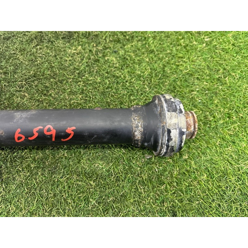 Карданный вал (трансмиссия) AUDI Q7 4L 2011 3.0 TFSi 7L8521101C