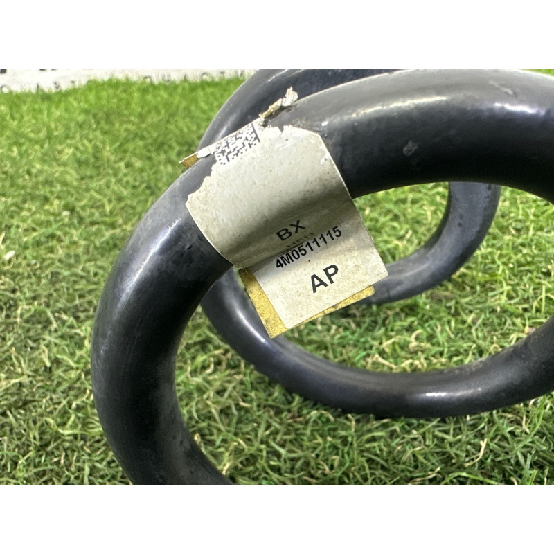 Пружина подвески (подвеска) AUDI Q7 4M 2017 3.0 TFSi 4M0511115AP