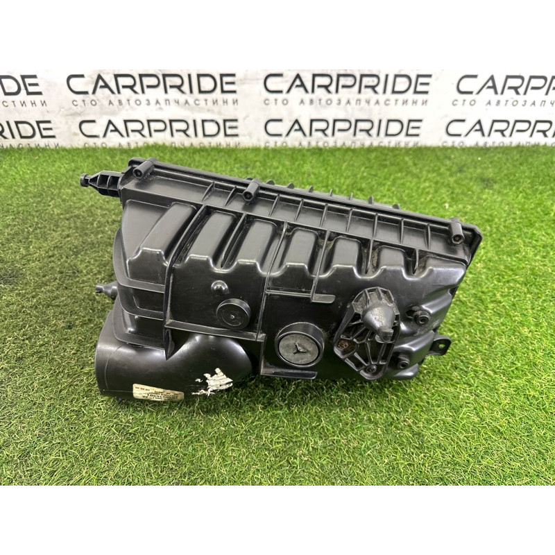 Корпус воздушного фильтра (впускная система) LAND ROVER Range Rover L405 2016 5.0 LR071030