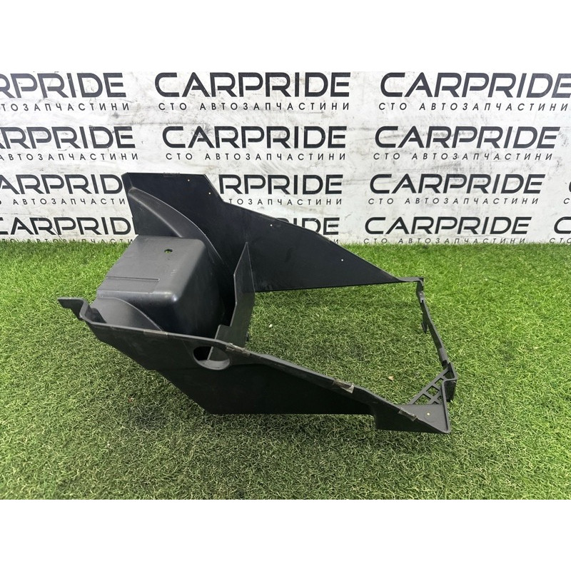 Воздуховод радиатора (кузов и элементы) LAND ROVER Range Rover L405 2016 5.0 LR038054