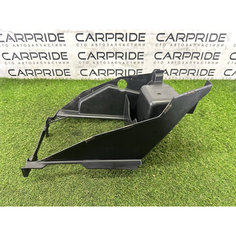 Воздуховод радиатора (кузов и элементы) LAND ROVER Range Rover L405 2016 5.0 LR038054