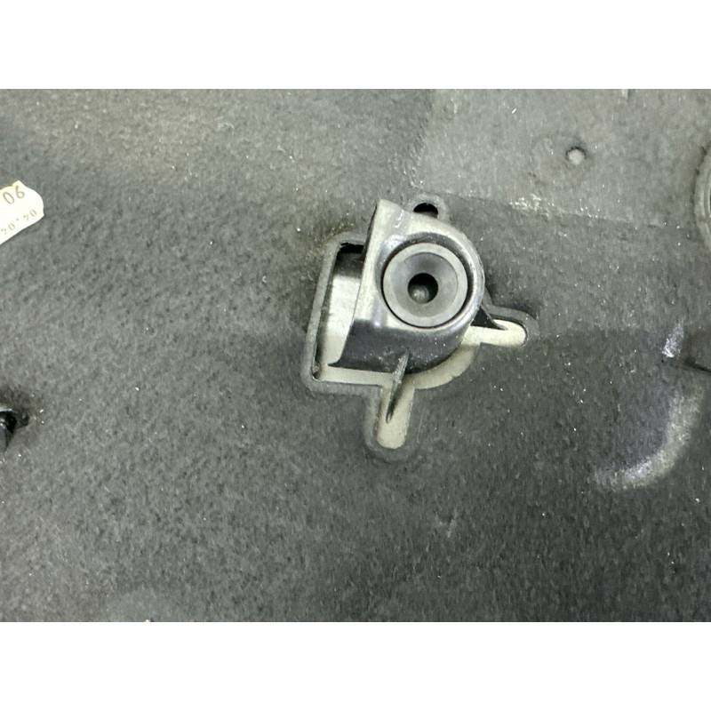 Декоративная крышка двигателя (двигатель и элементы) AUDI A4 B9 2017 2.0 TFSI 06L103925